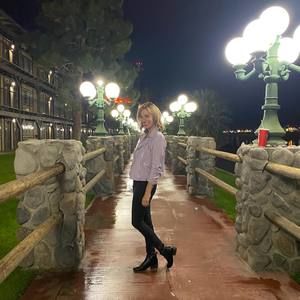 Meet your Posher, Lisa